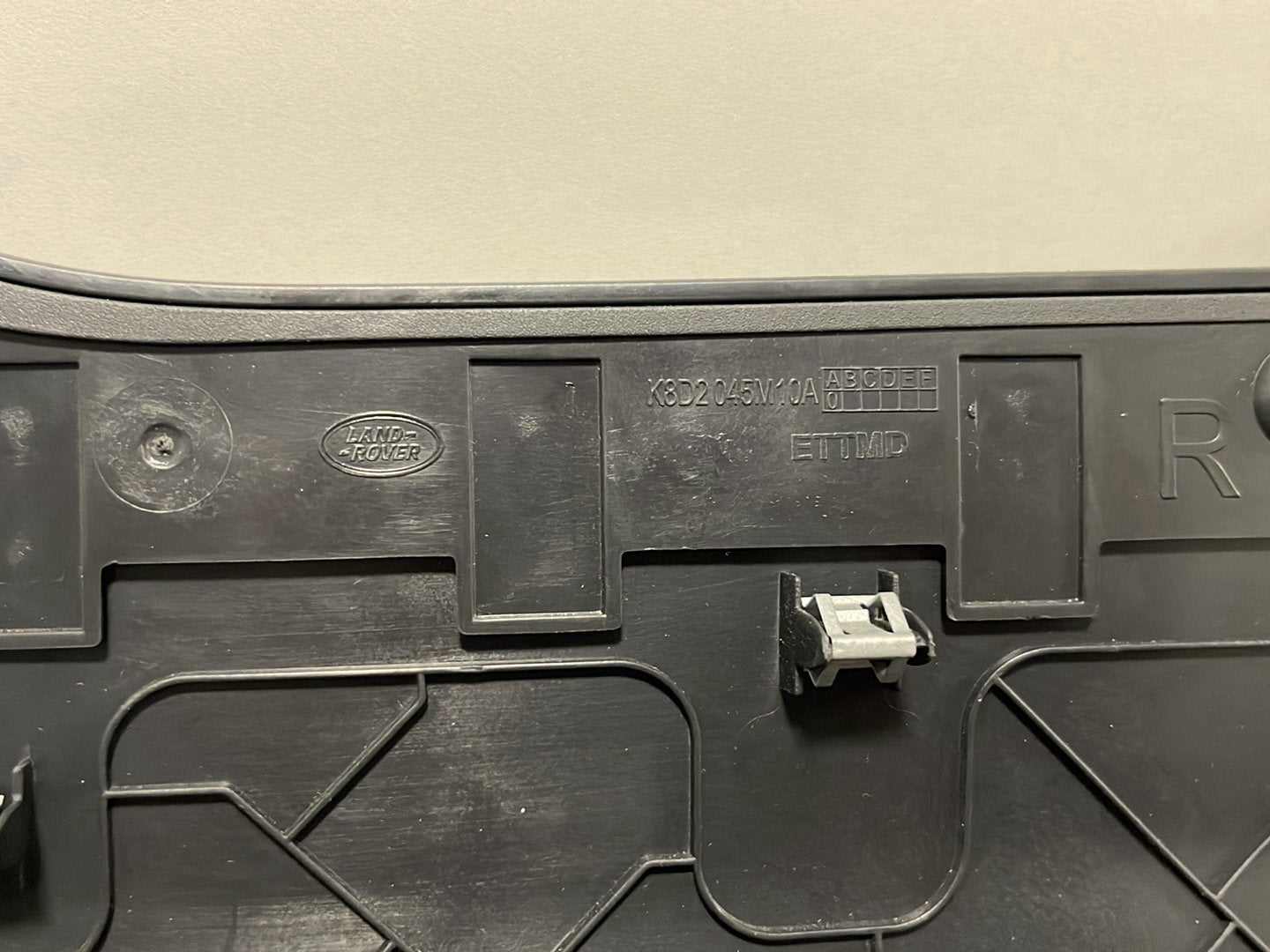 Land Rover Range Rover Evoque L551 Right Centre Console Side Trim K8D2-045M10-A