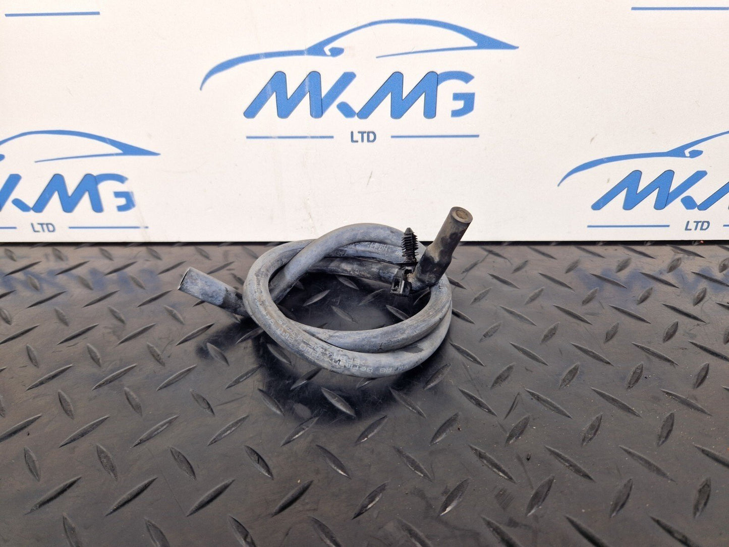 16-23 AUDI S5 COUPE GENUINE RIGHT SIDE HEADLIGHT WASHER HOSE 8W0941718A