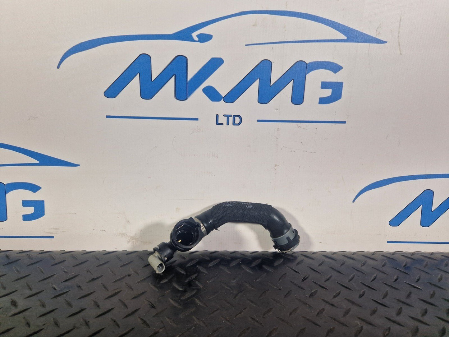 19-ON MERCEDES BENZ A CLASS EQ W177 WATER COOLANT PIPE A2475010464
