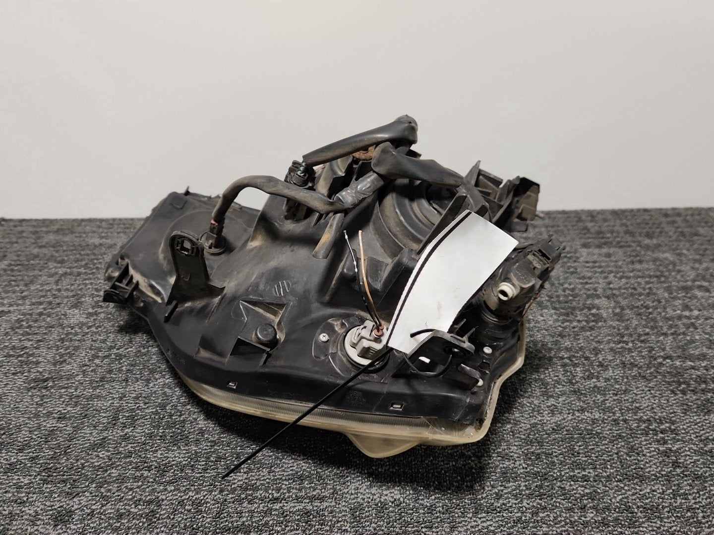 Nissan X-Trail MK2 (T31) SUV Genuine Front Left N/S Passenger Headlight HCR598