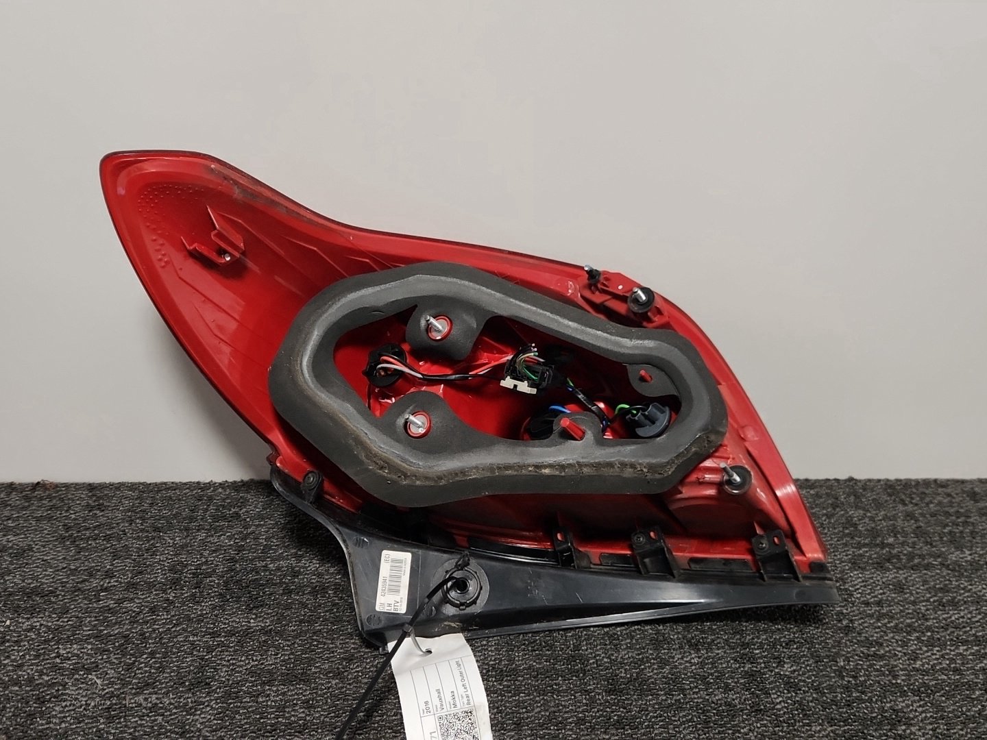 2016 Vauxhall Mokka MK1 (G1U0) Genuine Rear Left Passenger Tail Light 42435941