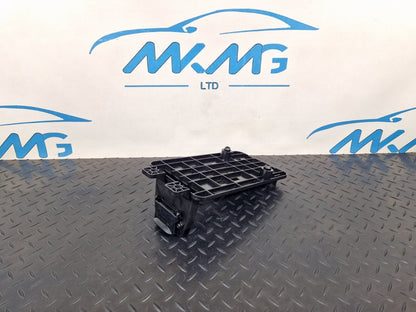 14-23 MERCEDES BENZ VITO W447 GENUINE CAN BUS HUB HOLDER A4475452040