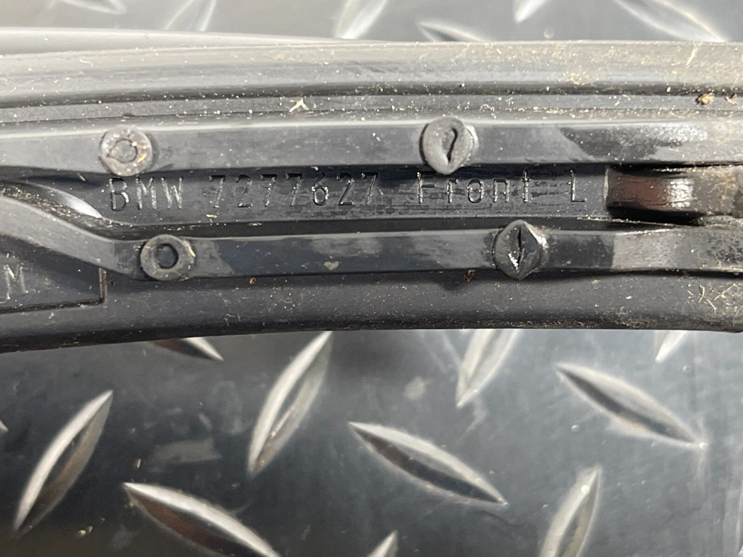 12-18 BMW 3 SERIES F30 F31 GENUINE Left Roof bar rail 7277627