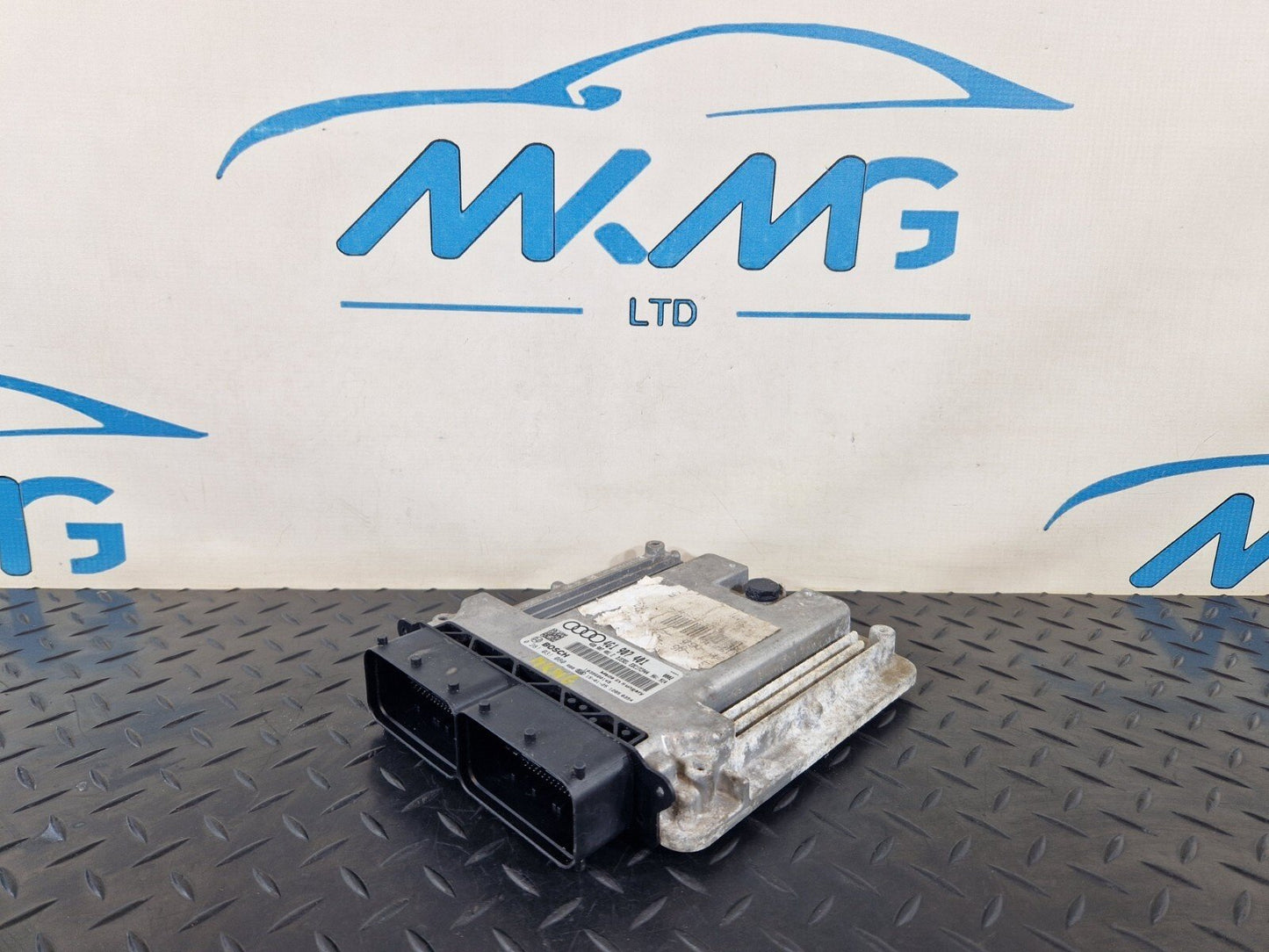 12-18 AUDI A6 C7 GENUINE OEM ENGINE CONTROL UNIT ECU 4G1907401