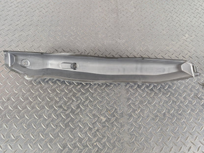 13-19 MERCEDES BENZ CLA C117 FRONT GUARD FENDER PILLAR TRIM LHS A1178890125