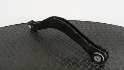 16-19 AUDI A4 B9 S-LINE GENUINE 2.0TDI SALOON REAR CONTROL ARM 8W0505371B