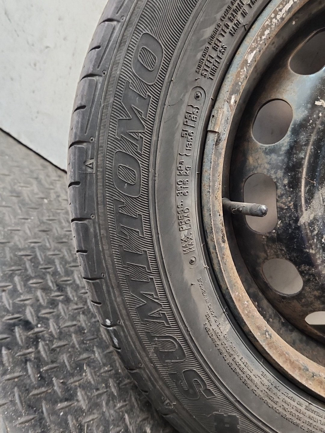 Peugeot Partner B9 Cargo Van 15" Steel Wheel with Tyre 195/65/15