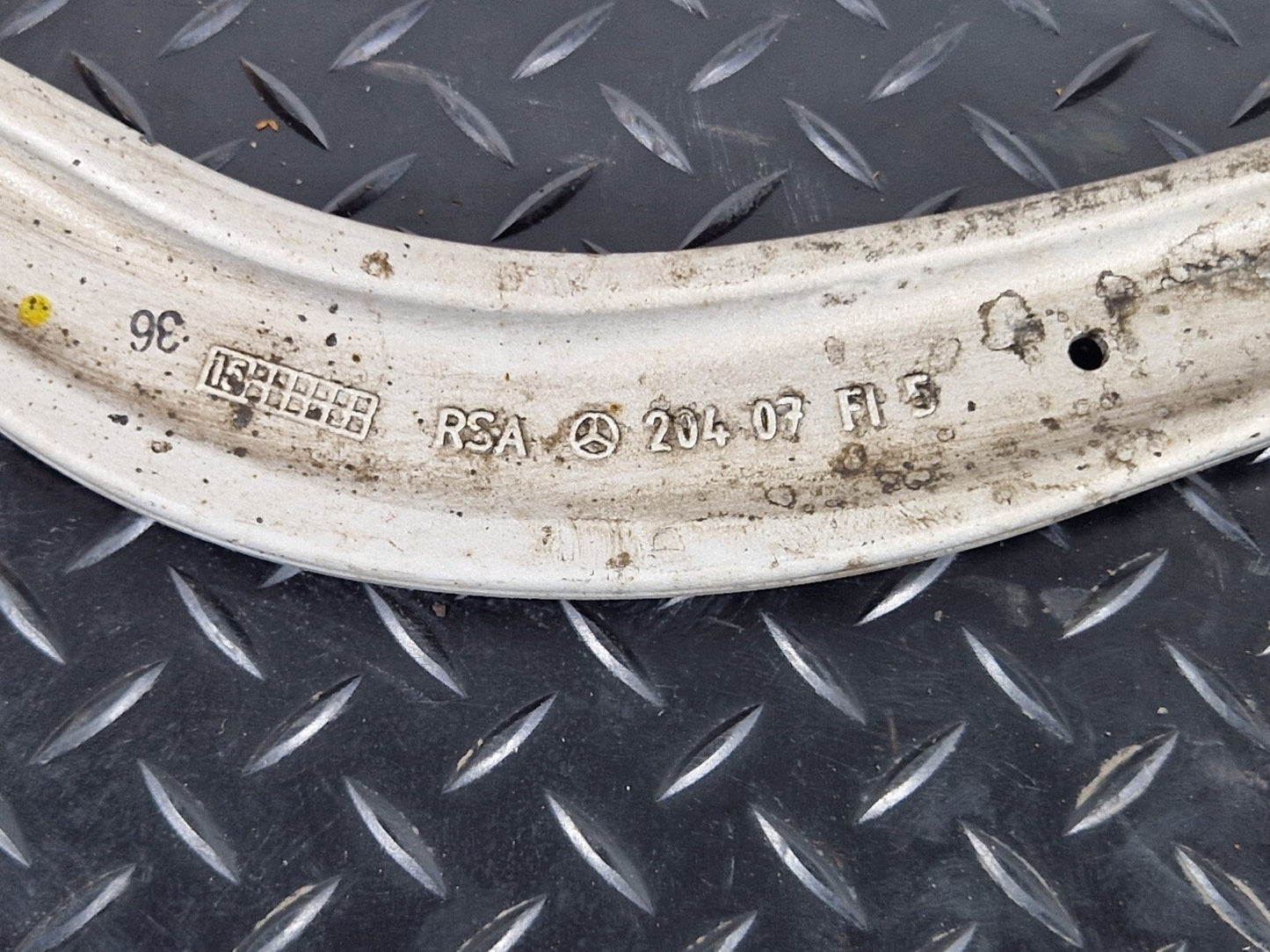 14-21 MERCEDES BENZ C300h W205 NEARSIDE REAR LEFT SUSPENSION CONTROL ARM 20407FI