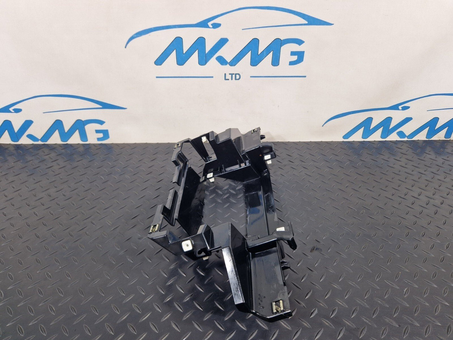 2018-ON MERCEDES BENZ SPRINTER W907 2.2 CDI RADIO FRAME MERCEDES A9108270600