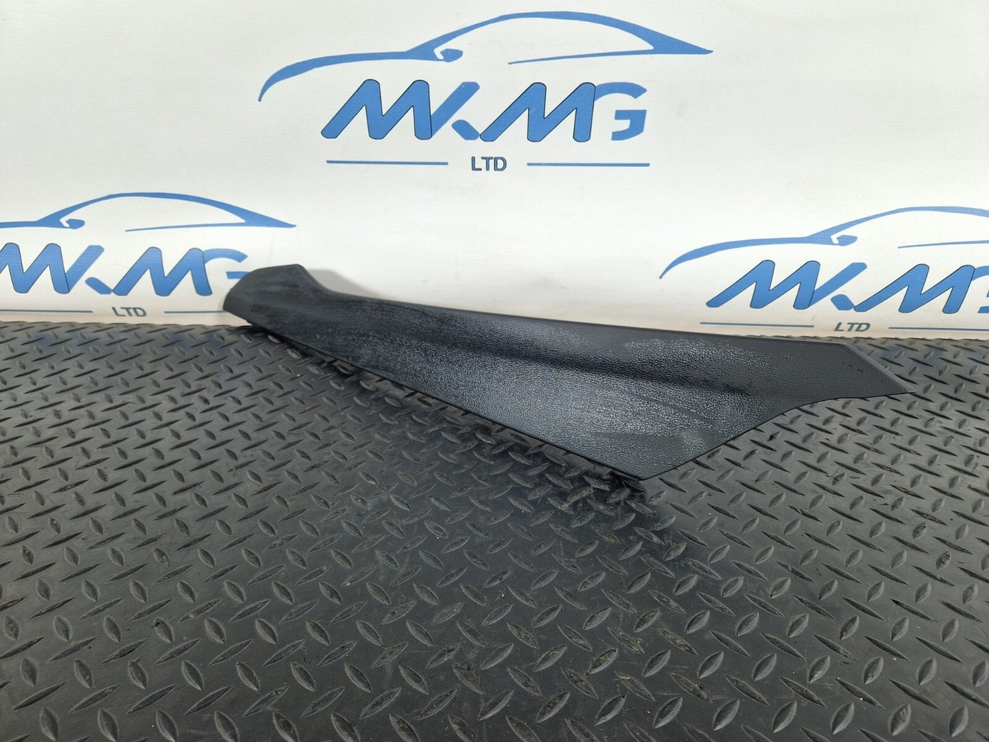 16-19 AUDI A4 B9 S-LINE LEFT PASSENGER SIDE CENTRE CONSOLE TRIM COVER 8W2863305