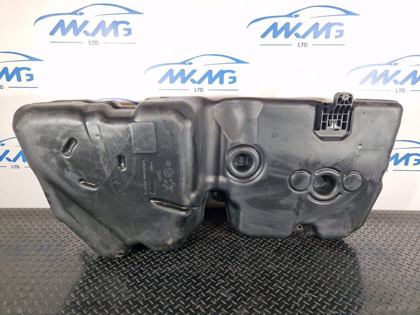 14-21 BMW 2 SERIES F45 F46 DIESEL 53L FUEL TANK WITH PUMP 7300382 7300483