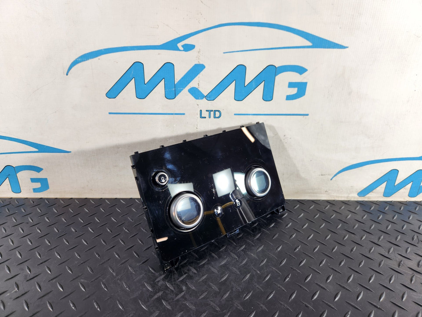 Land Rover Range Rover Evoque L551 SUV Air Con Heat Control Panel K8D213D734CD