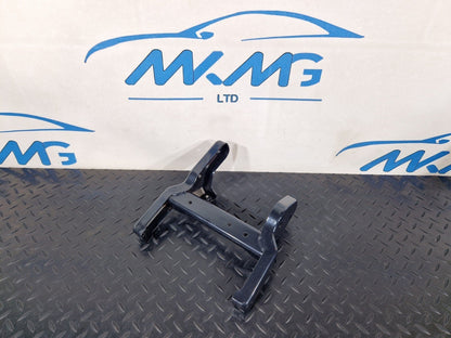 12-18 AUDI A6 C7 GENUINE OEM STEERING MECHANISM BRACKET 8K2419250C