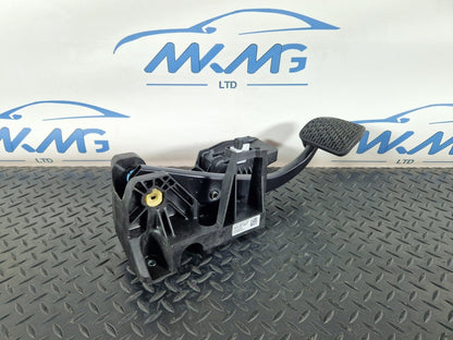 19-ON MERCEDES BENZ A CLASS W177 GENUINE BRAKE PEDAL ASSEMBLY A2472900100