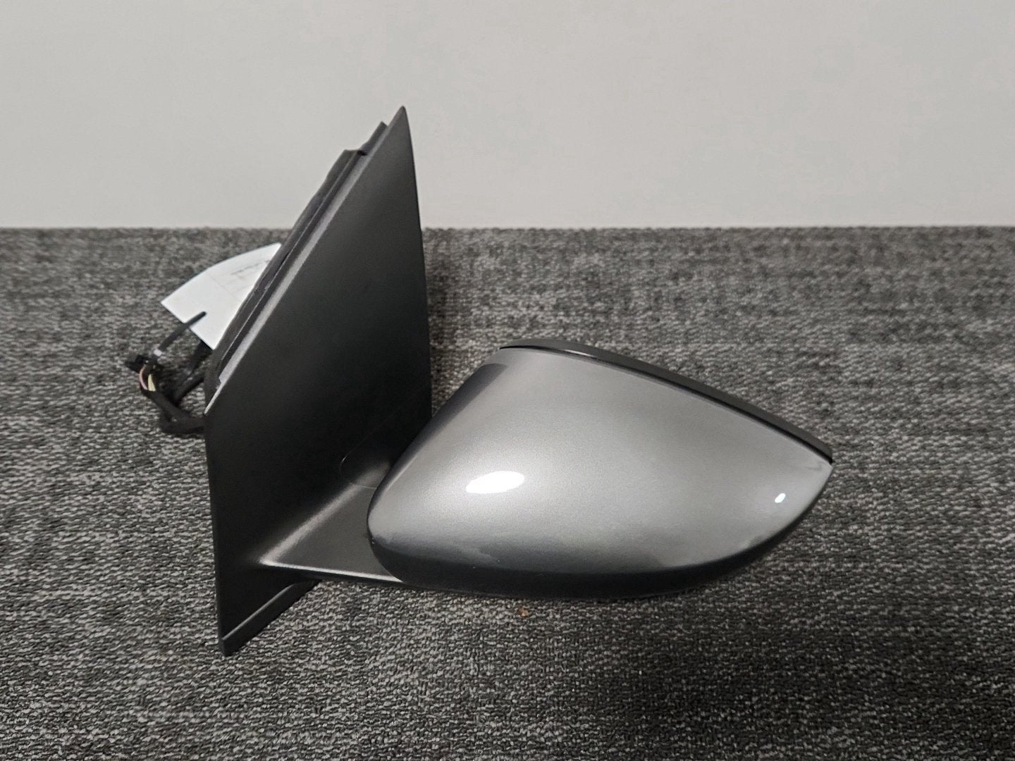 Volkswagen Polo 6R - MK5 Hatchback Front Left Wing Mirror in Pepper Grey U5/D7R
