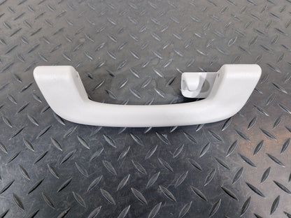 20-24 BMW 1 SERIES F40 GENUINE FULL SET OF GRAB HANDLES FRONT & REAR 7495617