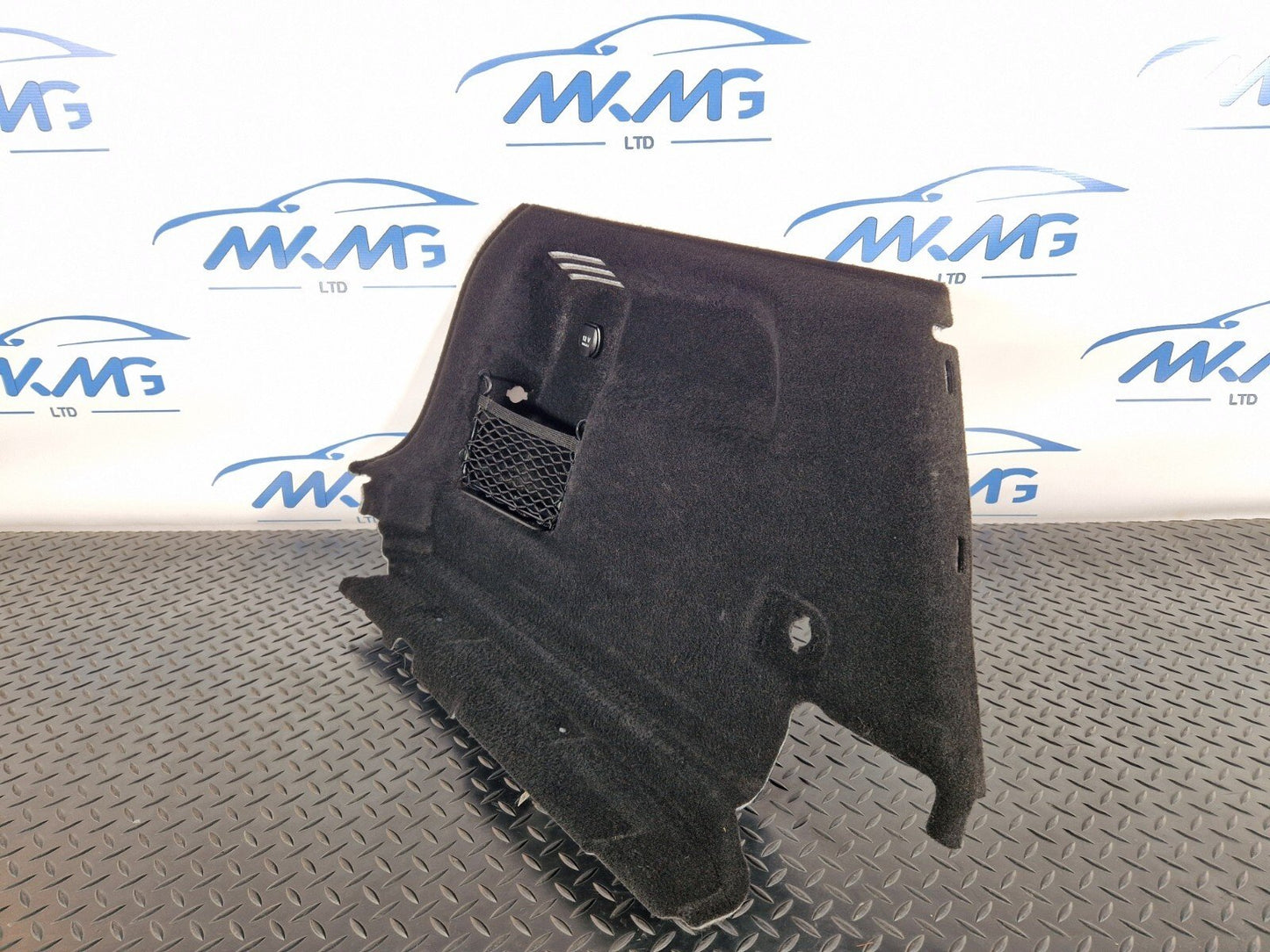 19-ON MERCEDES BENZ B CLASS W247 REAR LEFT BOOT LOAD COMPARTMENT PANEL TRIM