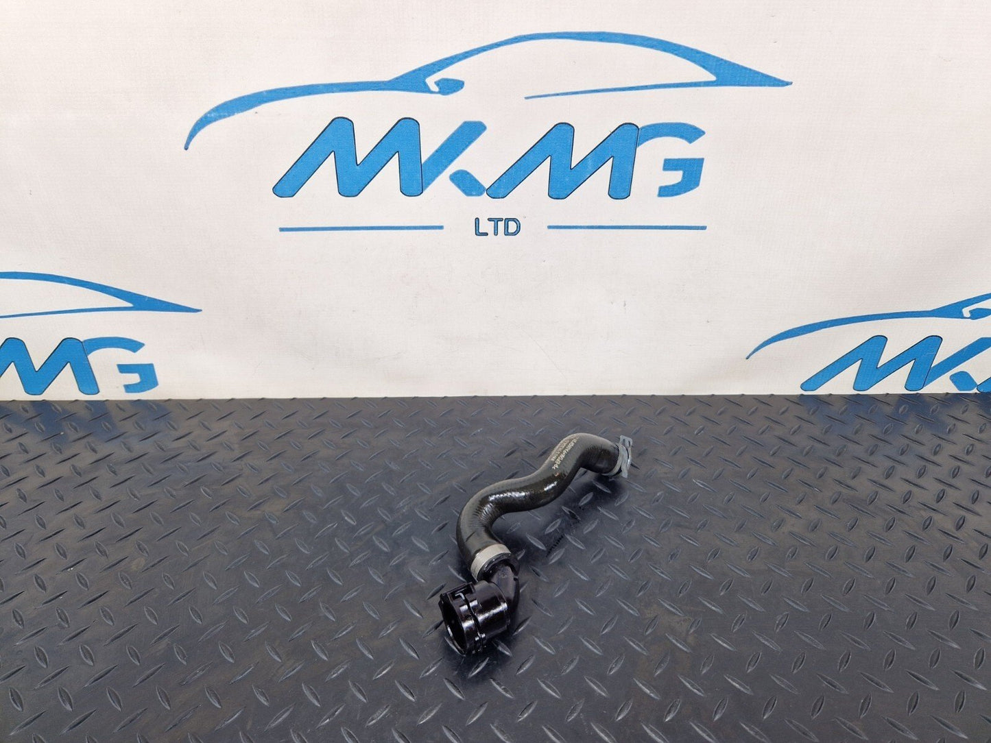 16-19 AUDI A4 B9 GENUINE OEM AIR CON HEATER COOLANT PIPE HOSE 8W0819334G