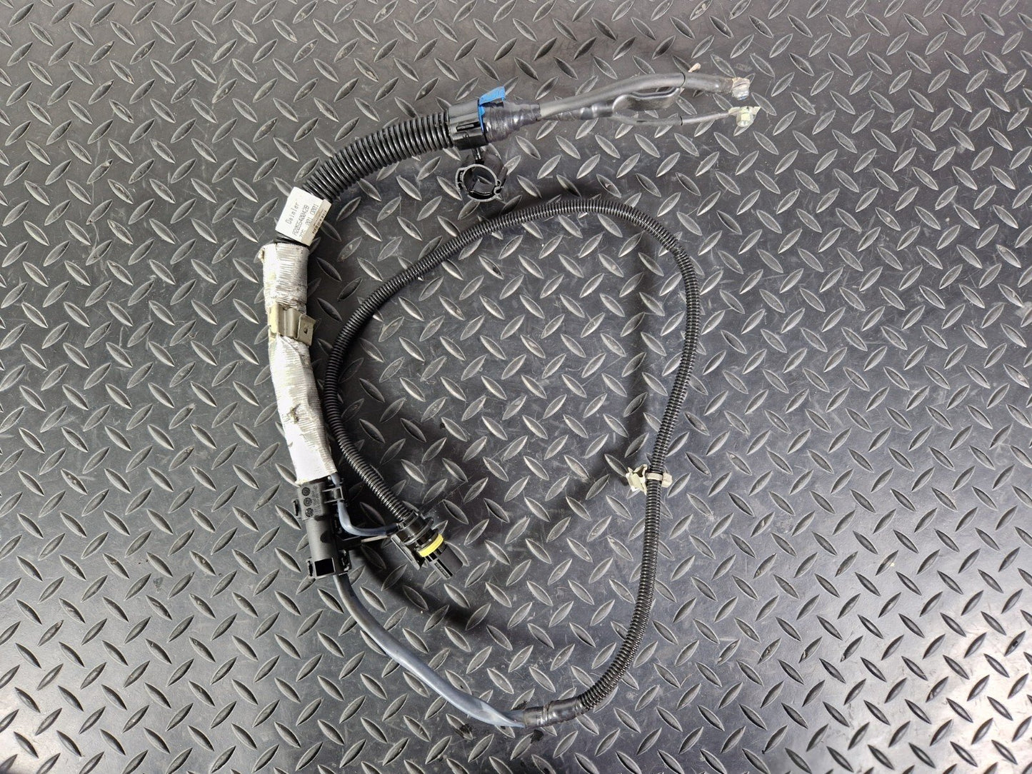 14-21 MERCEDES BENZ C220d W205 OEM ENGINE CABLE HARNESS A2055400428
