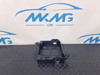 15-18 AUDI A7 4G GENUINE OEM BRACKET MOUNT TRIM 4G8907368