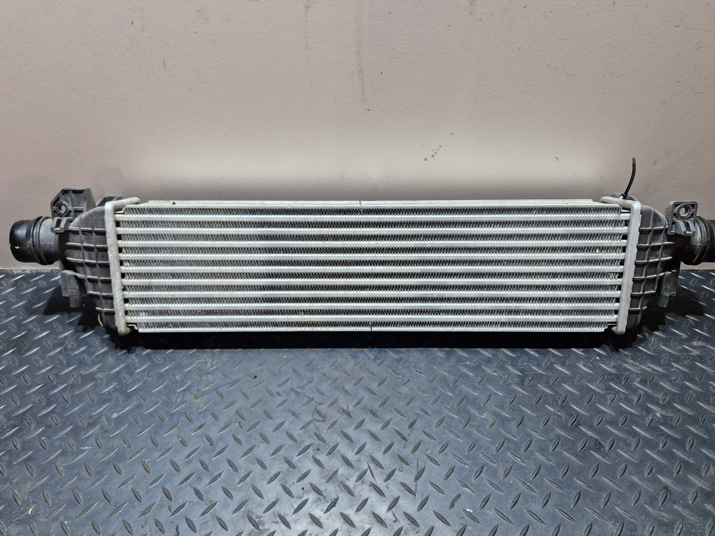 Vauxhall Mokka MK1 (G1U0) SUV 1.6L Diesel Genuine Radiator Intercooler