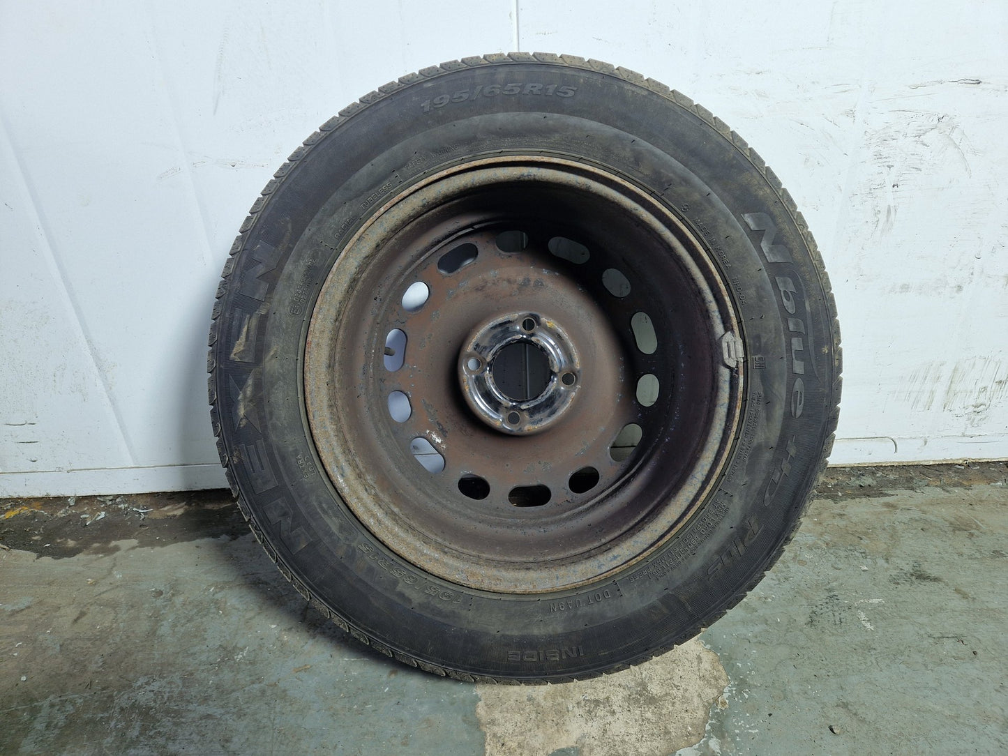 Citroen Berlingo MK2 15" Steel Wheel with Tyre 195/65/15 ~4mm