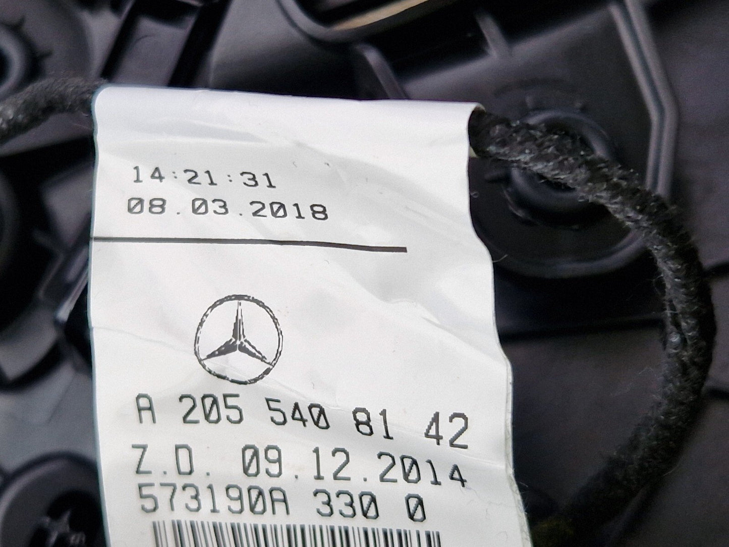 14-21 MERCEDES BENZ C200 W205 FRONT PASSENGER SIDE DOOR CARD BLACK LEATHER