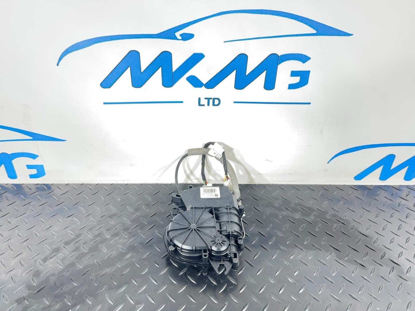14-21 BMW 2 SERIES ACTIVE TOURER F45 F46 TAILGATE BOOT LID REAR LOCK MECHANISM