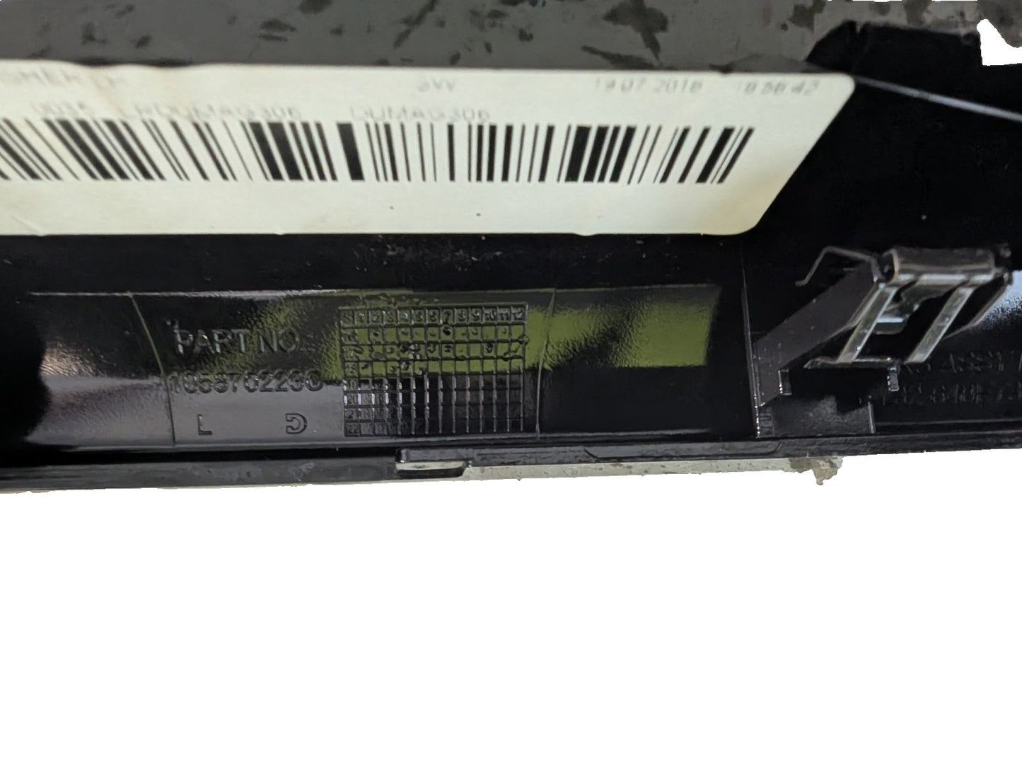 17-ON LAND ROVER DISCOVERY DASH CENTER LEFT SIDE BEZEL MOLD TRIM HY32-640E73-A