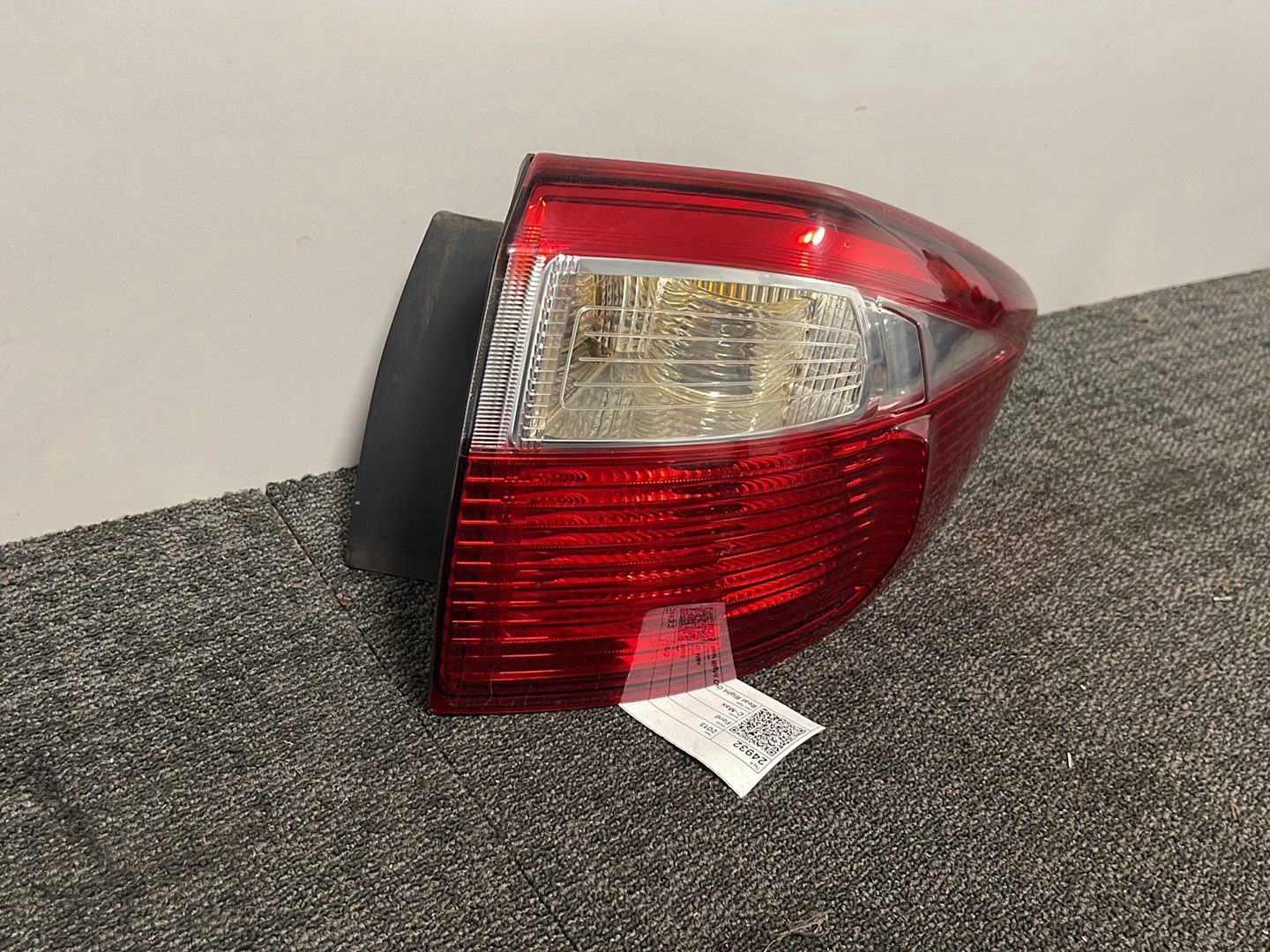 2013 Ford C-Max MK2 (C344) Genuine Rear Right O/S Driver Outer Tail Light