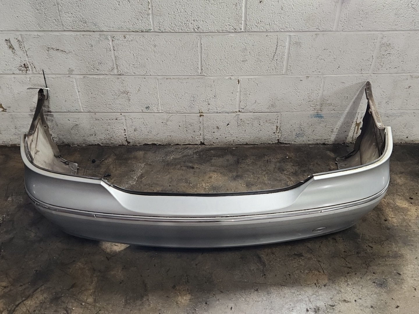 Mercedes CLK-Class C209 Convertible Rear Bumper in Iridium Silver Metallic 775