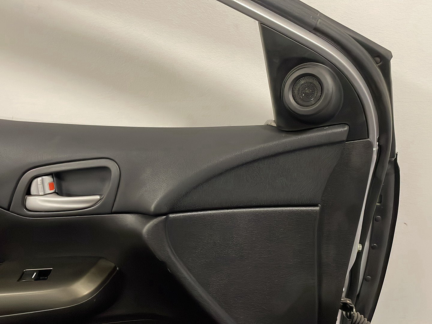 Honda Civic MK9 (FK27) Hatchback Front Left NS Passenger Complete Door in Silver