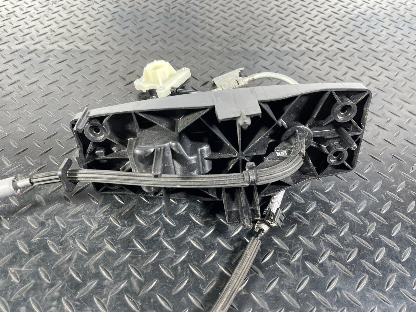 16-23 AUDI A5 F5 SPORTBACK GEAR EMERGENCY RELEASE MODULE LINKAGE 8W0713052N