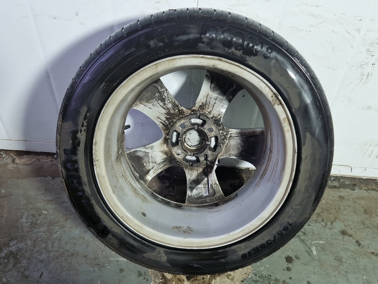Renault Clio MK4 (Ph1) (X98) 16" Alloy Wheel with Tyre 195/55/16 6mm