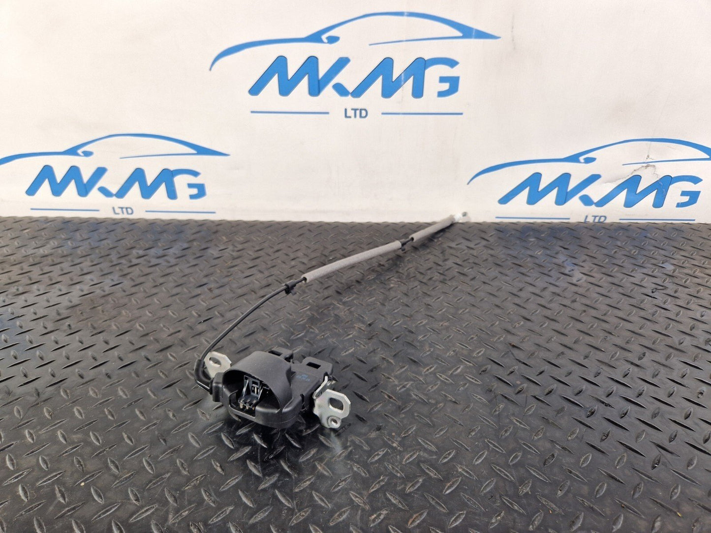 19-ON MERCEDES BENZ CLA C118 REAR LEFT N/S/R SEAT LOCK A1779005104