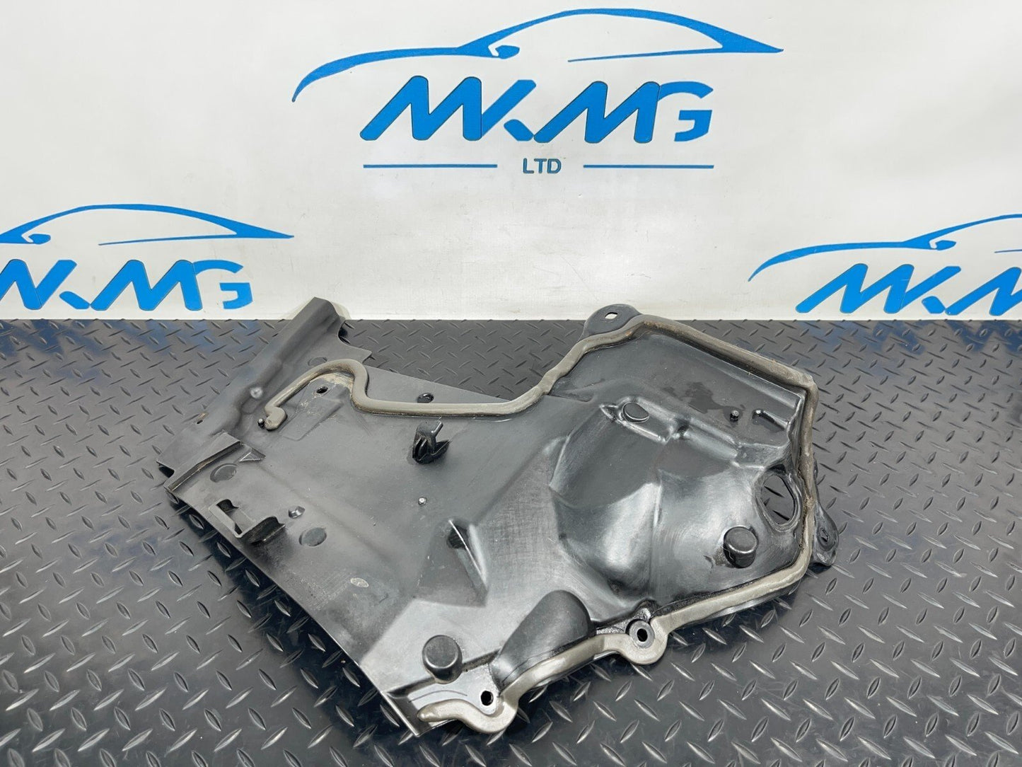 Partition Wall Mercedes W205 Engine Compartment Wall Cover Right O/S Insulation