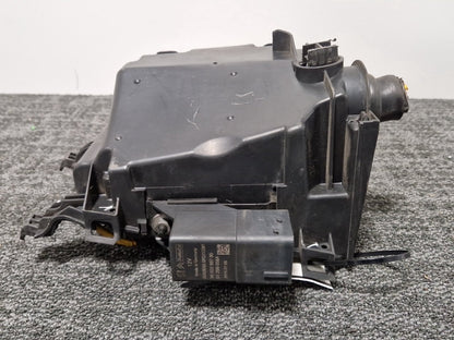 Citroen C4 Picasso MK2 (B78) MPV 1.6 Diesel Genuine Fuse Box Relay