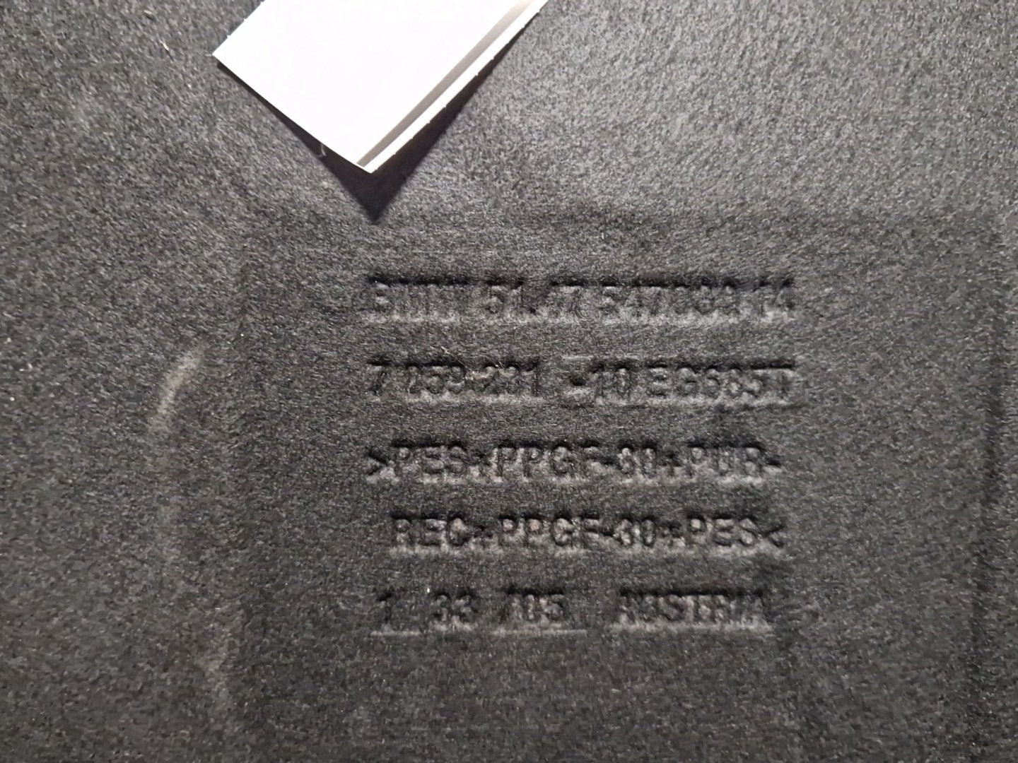 BMW 116i E87 Hatchback Genuine Rear Floor Boot Carpet Mat Liner 54703014