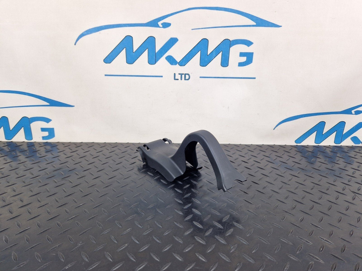 16-24 AUDI A5 F5 GENUINE SPLIT SEAT BACKREST COVER CAP 8W7886197A