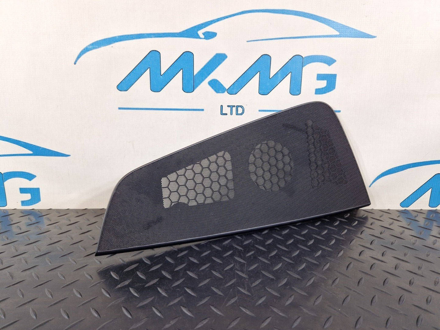 12-17 AUDI Q5 S-LINE GENUINE FRONT DASHBOARD SPEAKER TRIM COVER PANEL 8R2857210