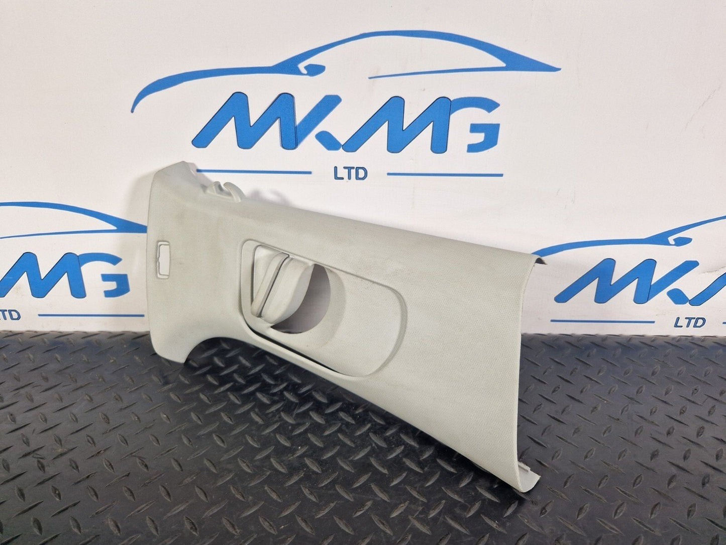 17-20 VW GOLF MK7.5 DRIVER SIDE FRONT B PILLAR TRIM  5G4868312 5G0868316