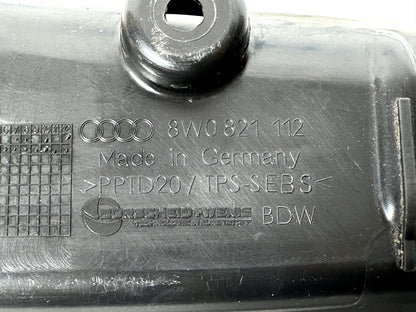 16-19 AUDI A4 B9 SALOON GENUINE FRONT RIGHT WING FILLER INSULATOR 8W0821112