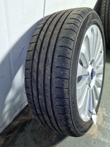 2009 Ford Fiesta MK7 Alloy Wheel with Tyre 195/45/16 ~6mm 8V21-1007-HA