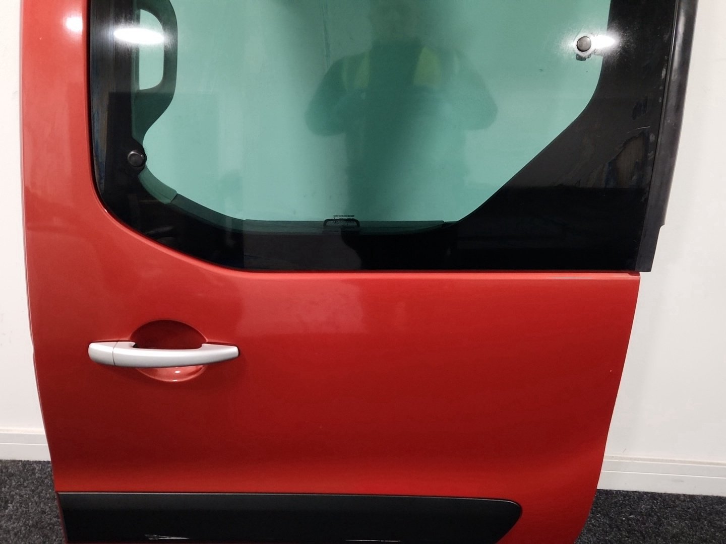 Peugeot Partner MK2 (PH1) (B9) Van Rear Left Complete Door in Tourmaline Red KHK