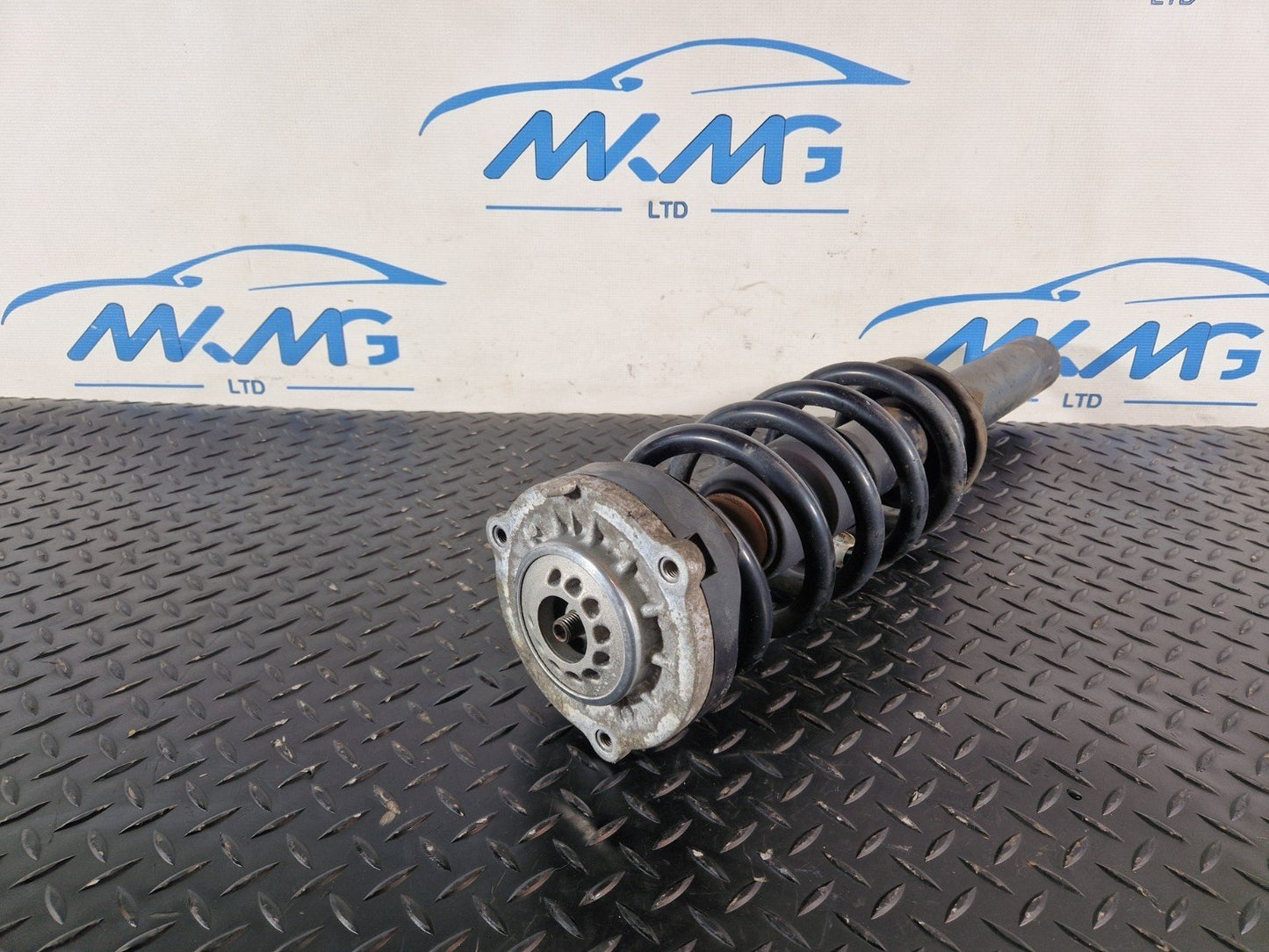 16-20 AUDI Q7 4M OEM FRONT SHOCK ABSORBER FITS LEFT OR RIGHT SIDE 4M0413031T