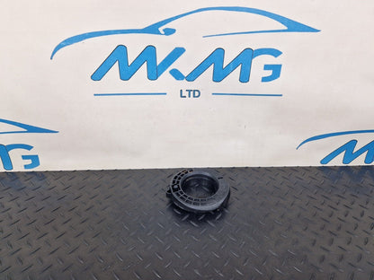 14-21 MERCEDES BENZ C220 W205 REAR COIL SPRING BOTTOM RUBBER MOUNT A2053240184