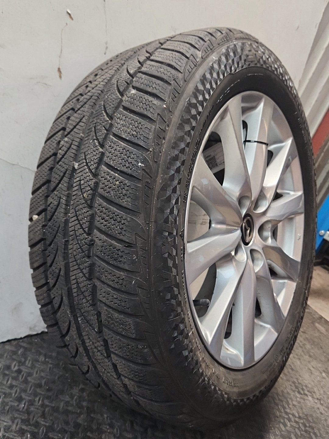 Mazda 6 MK3 (GJ) 17" Alloy Wheel with Tyre 225/55/17 ~6mm