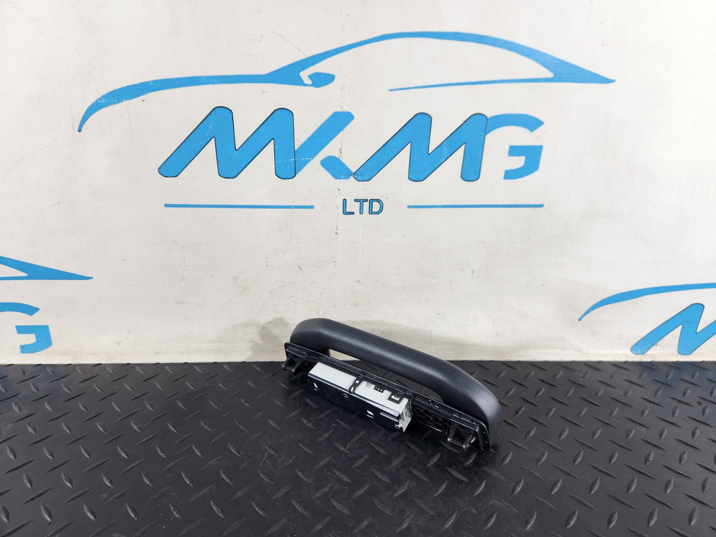 Mercedes B-Class W247 Roof Grab Handle Set a0998150039 a0998150000 a0998150100