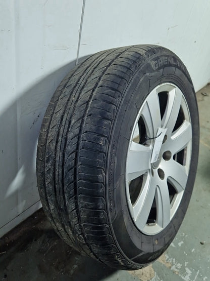 Audi A6 Quattro MK3 (4F)(C6) Alloy Wheel with Tyre 225/55/16 ~5mm 4F0601025AJ