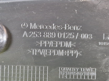 16-22 MERCEDES BENZ X253 FRONT RIGHT SIDE WING SEAL TRIM A2538890125